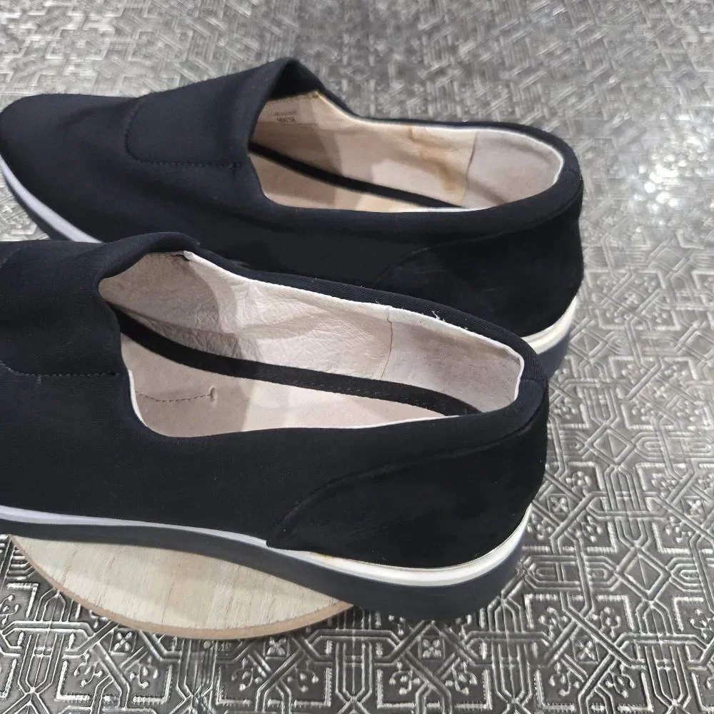 🐢 Louise et Cie | Beauvais Slip-On Size 8 Like New